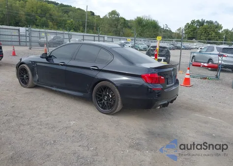 2013 BMW 528I xDrive z USA, uszkodzony, nr VIN WBAXH5C55DD110310